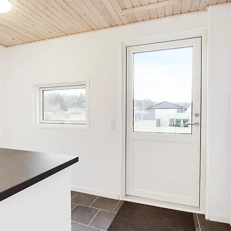 Newly Renovated House Close To Holiday home
